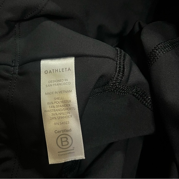 RUN WITH IT HIGH RISE SKORT - Picture 7 of 11